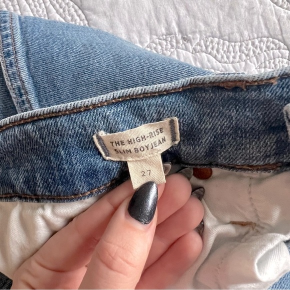 Madewell - The High-Rise Slim Boyjean in Summit Wash: Summerweight Edition - Picture 7 of 13